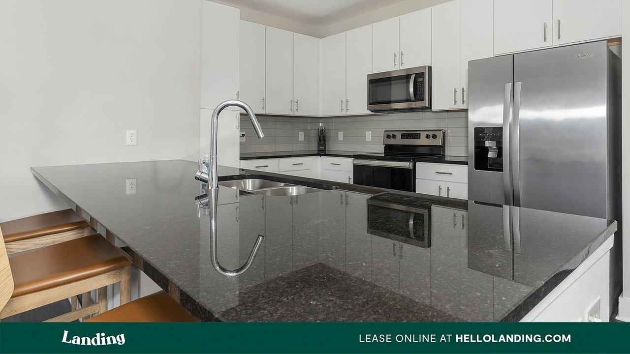 1810 Bertha St - Photo 6 of 50