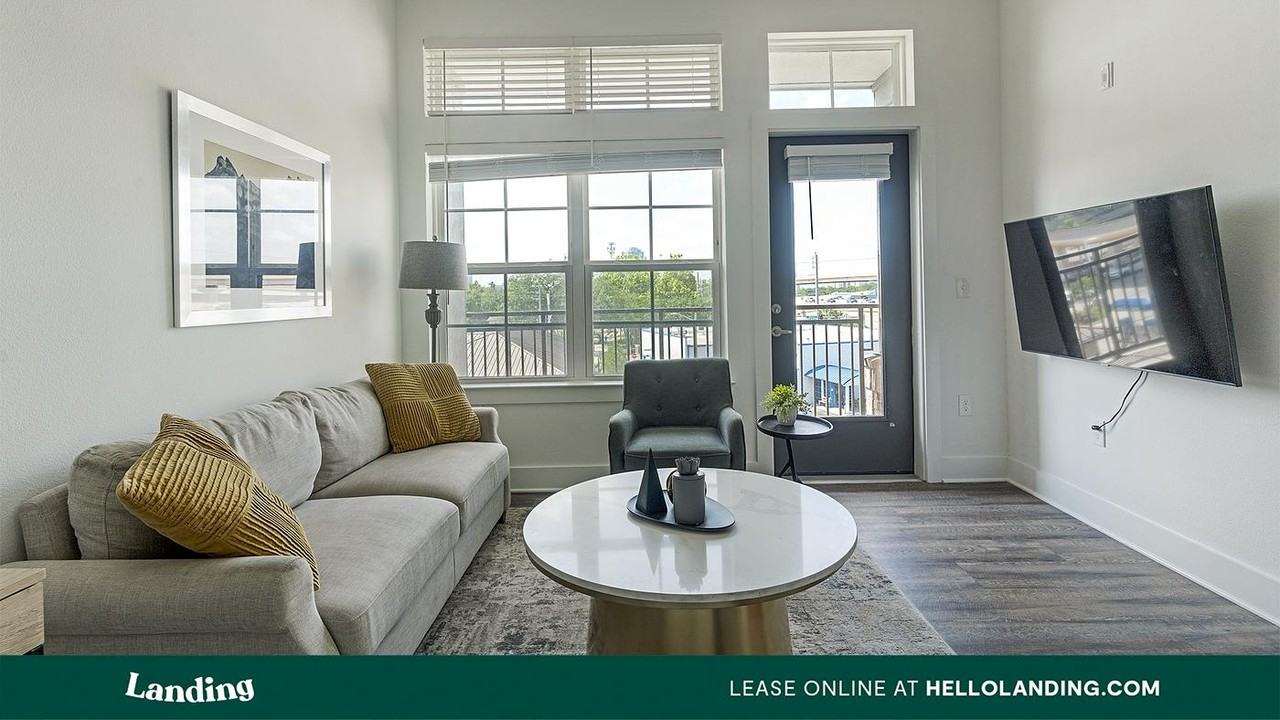 1900 Olevia St - Photo 2 of 50