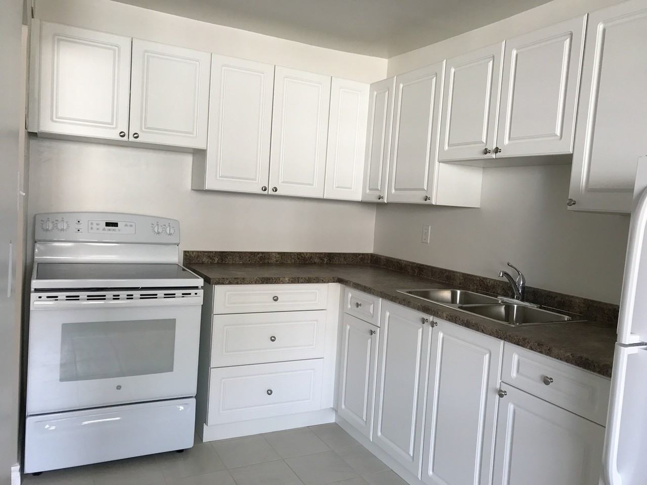 Comfort Apartments - Photo 2 of 9