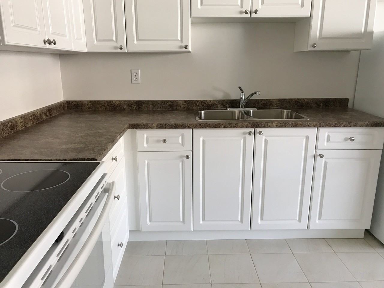Comfort Apartments - Photo 3 of 9