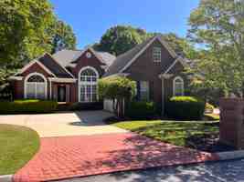 featured image of 1 Middlewick Ct