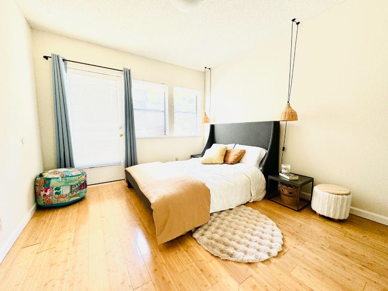 302 Newton Ave #302 - Photo 3 of 5