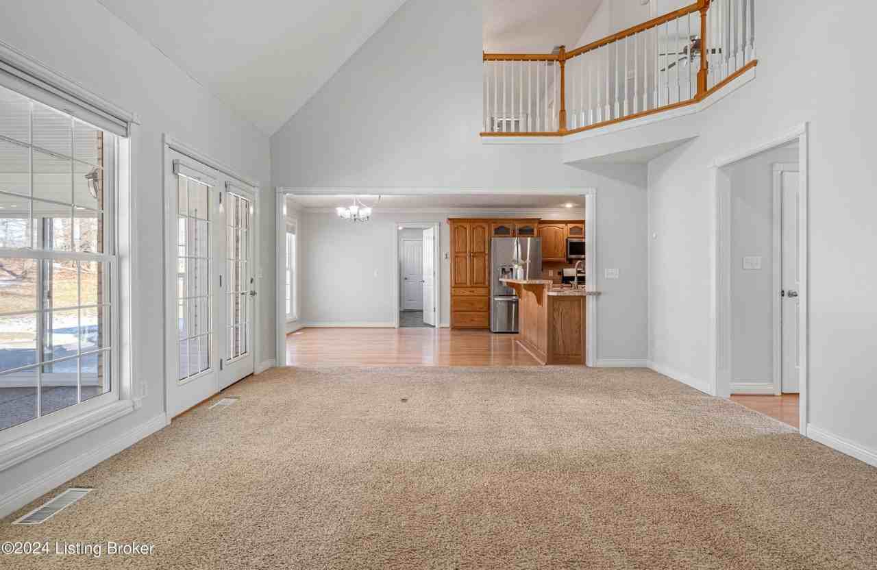 635 Cherry Hill Pkwy #NA - Photo 3 of 45