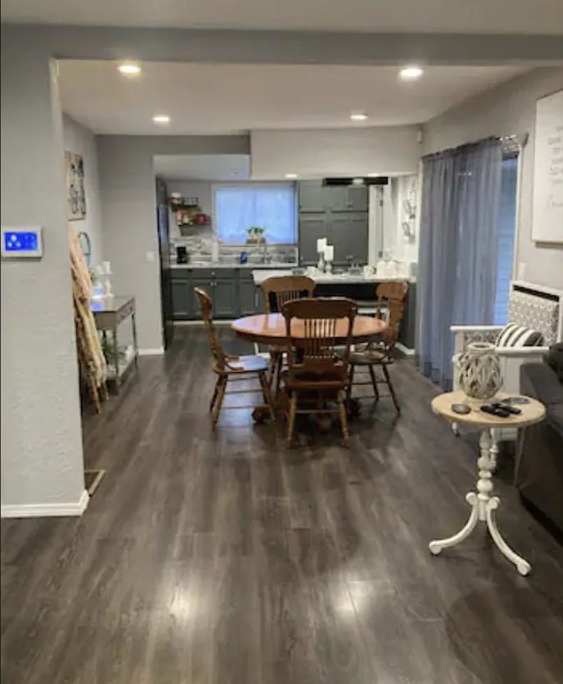 1121 W Turner St #NA - Photo 2 of 12