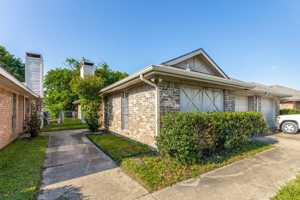 featured image of 7406 Amherst Dr