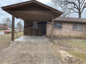 8205 East Woodview Dr - Photo 1 of 1