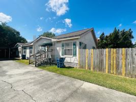 featured image of 113 Country Ln