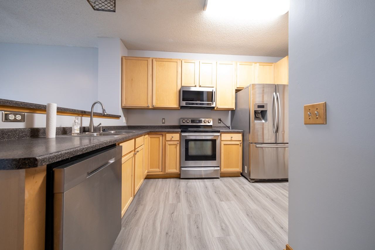 14297 Banyan Ln #1 - Photo 5 of 22