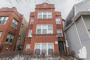 featured image of 3511 N Damen Ave #1