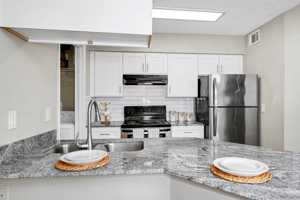 featured image of 651 Glades Cir