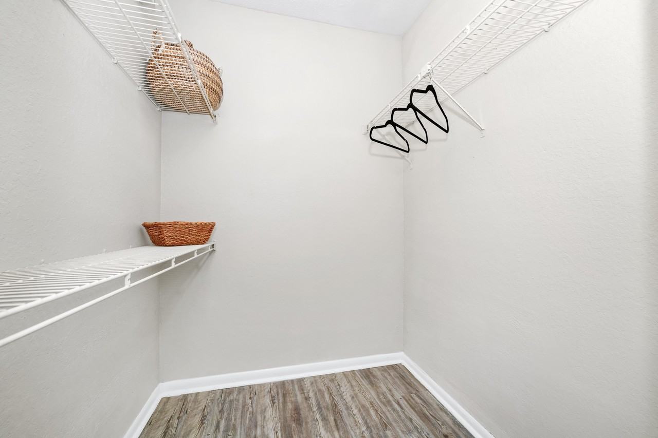 The Glades - Photo 6 of 18