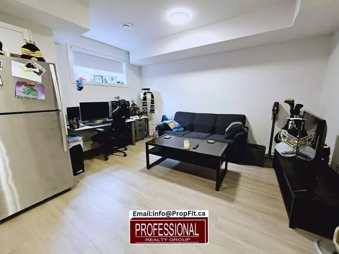 6707 99 Ave Nw - Photo 3 of 18