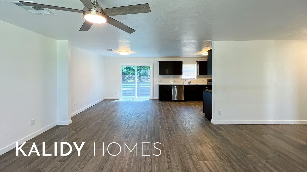 601 W Caddo St #1 - Photo 7 of 32
