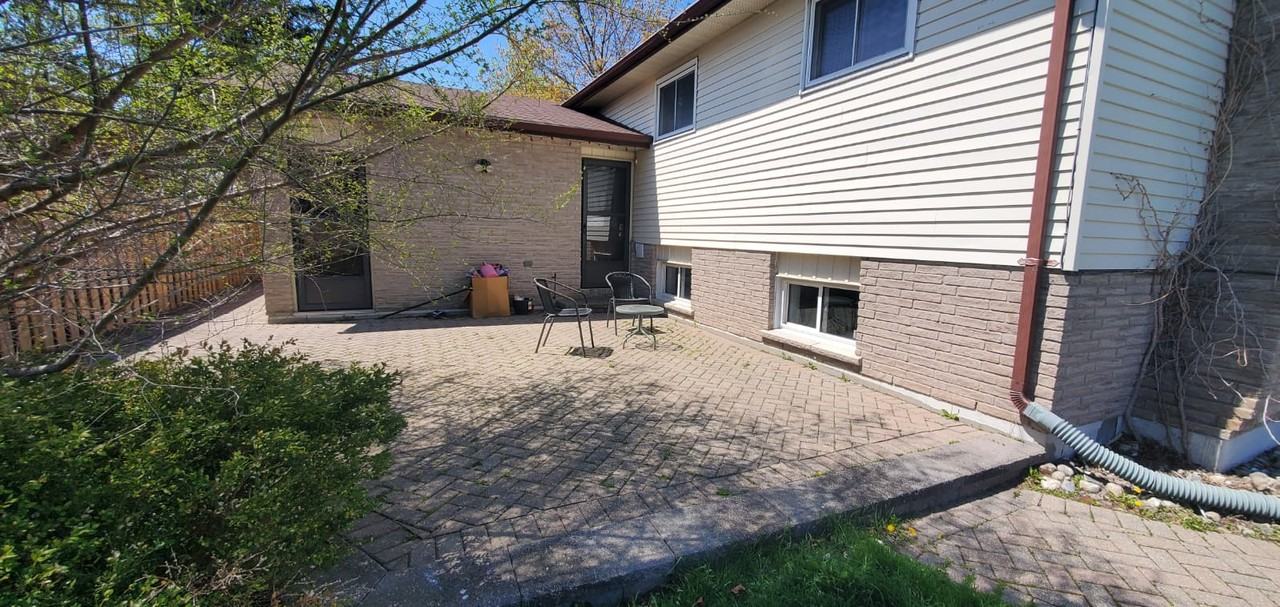 175 Singleton Dr - Photo 2 of 5