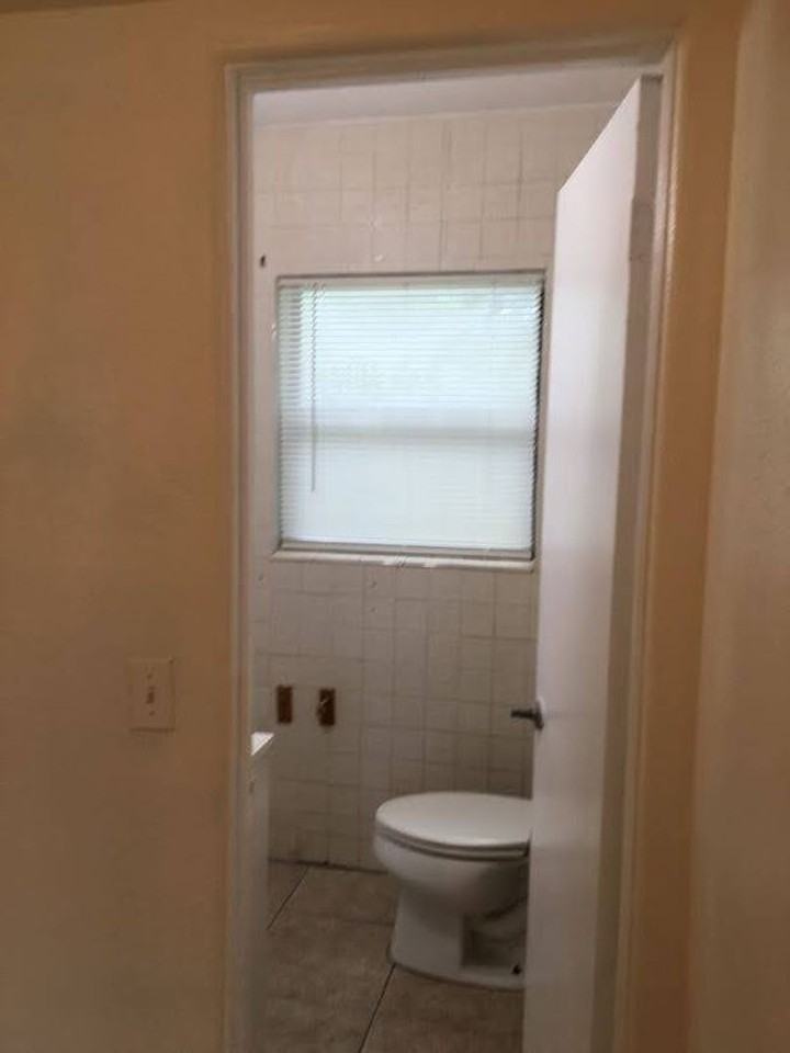 1119 Madison Ave - Photo 5 of 26