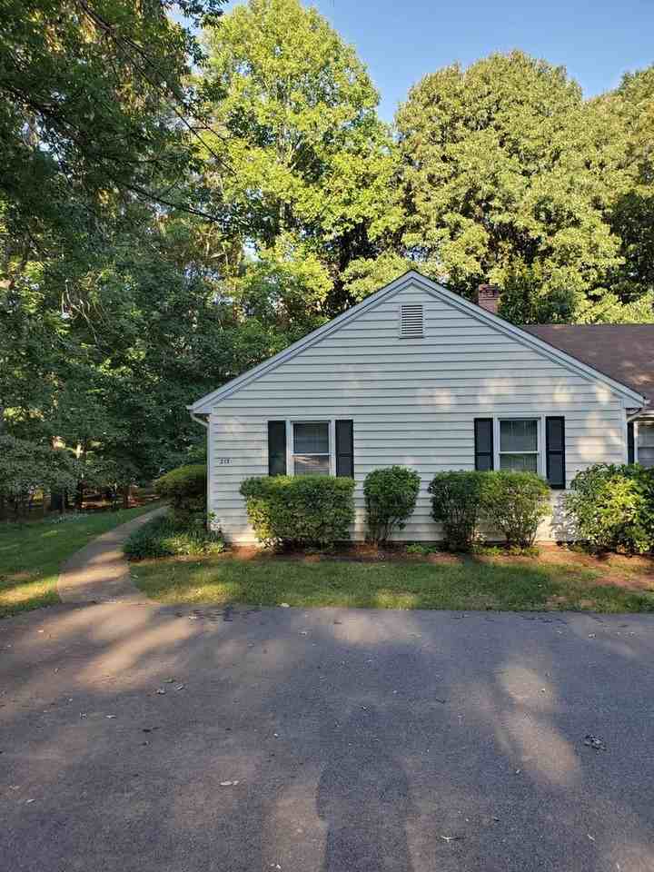 213 Clays Crossing Dr - Photo 3 of 15