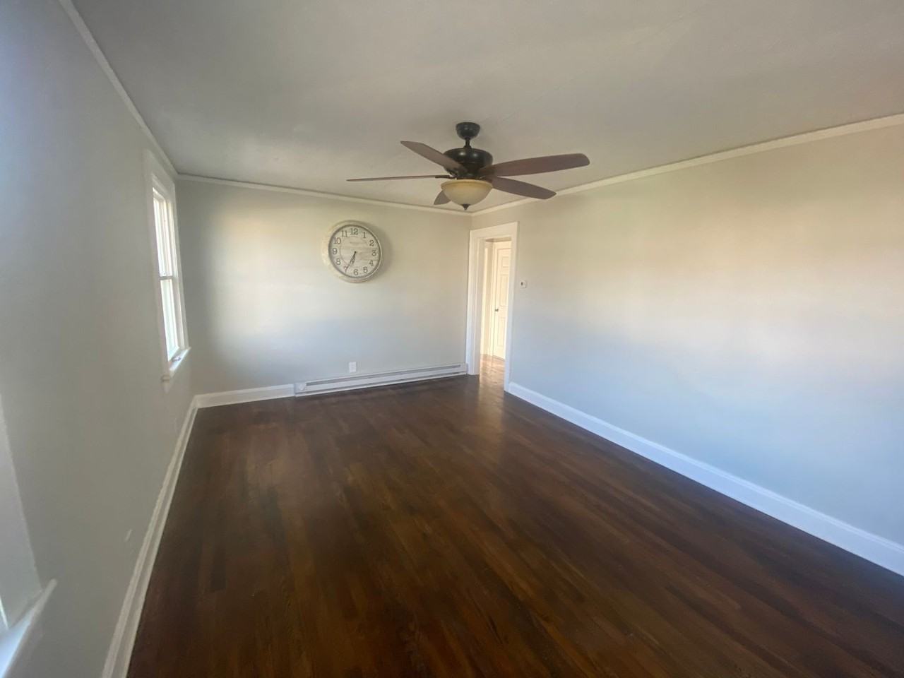 905 Centerdale St - Photo 2 of 10