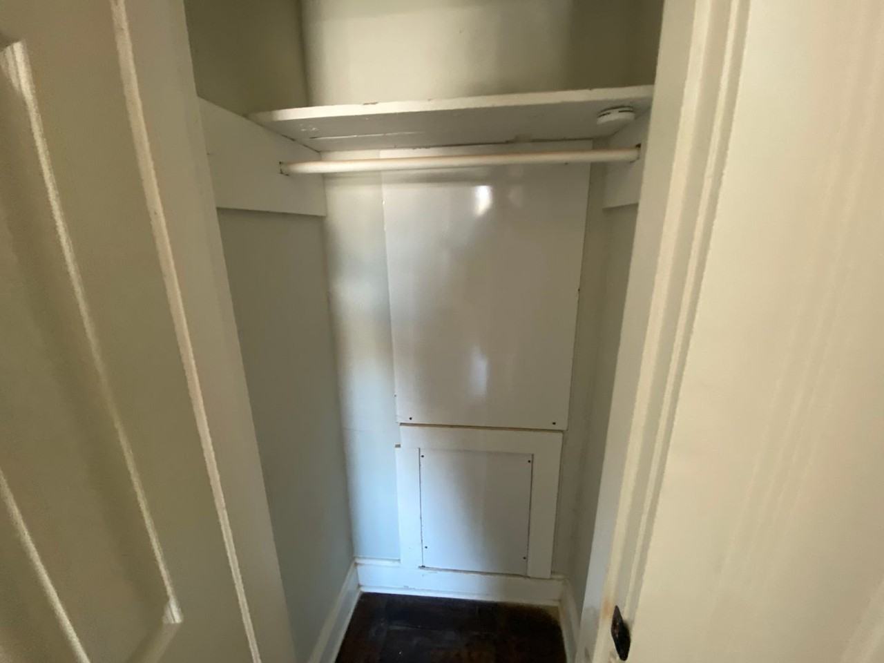 905 Centerdale St - Photo 5 of 10