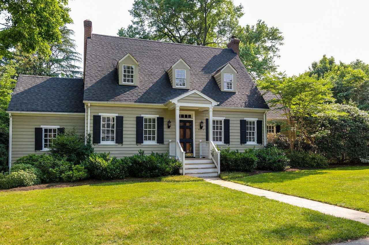 4606 Leonard Pkwy - Photo 2 of 50