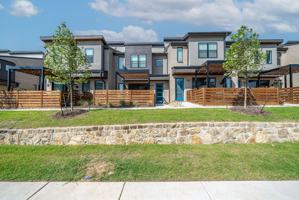 featured image of 917 Emerling Dr