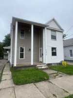featured image of 1146 E 26th St