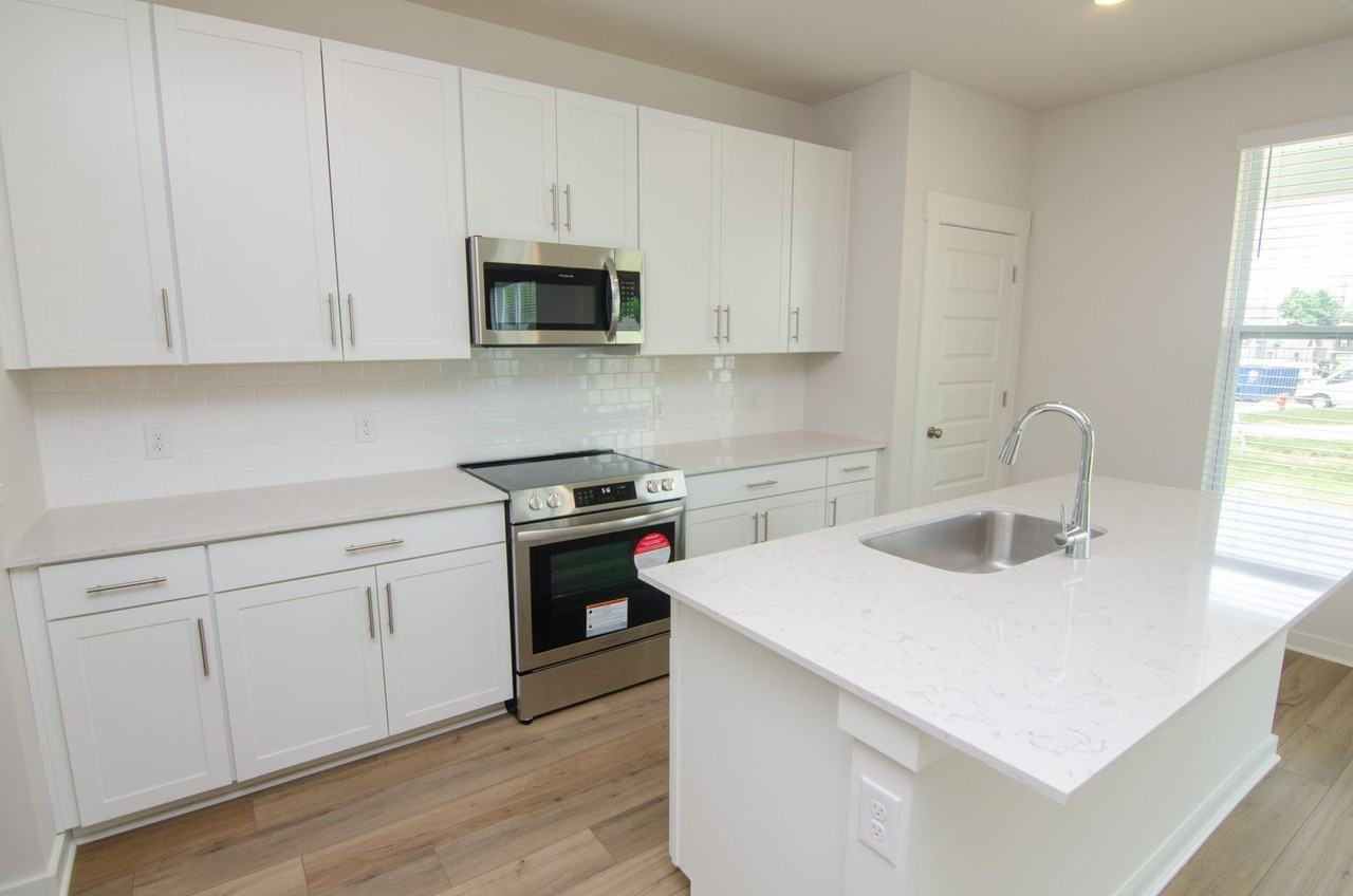 170 Southwind Run - Photo 2 of 50