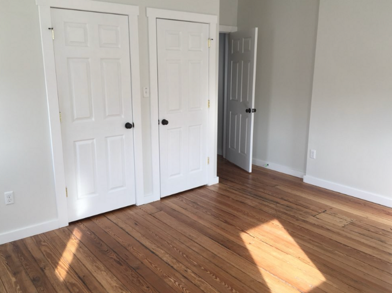 313 Highland Ave - Photo 2 of 13