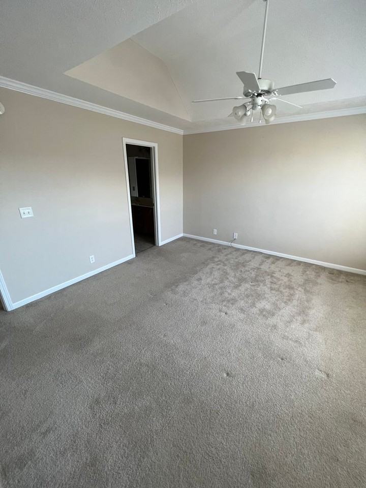 872 Wolves Den Pl - Photo 6 of 11