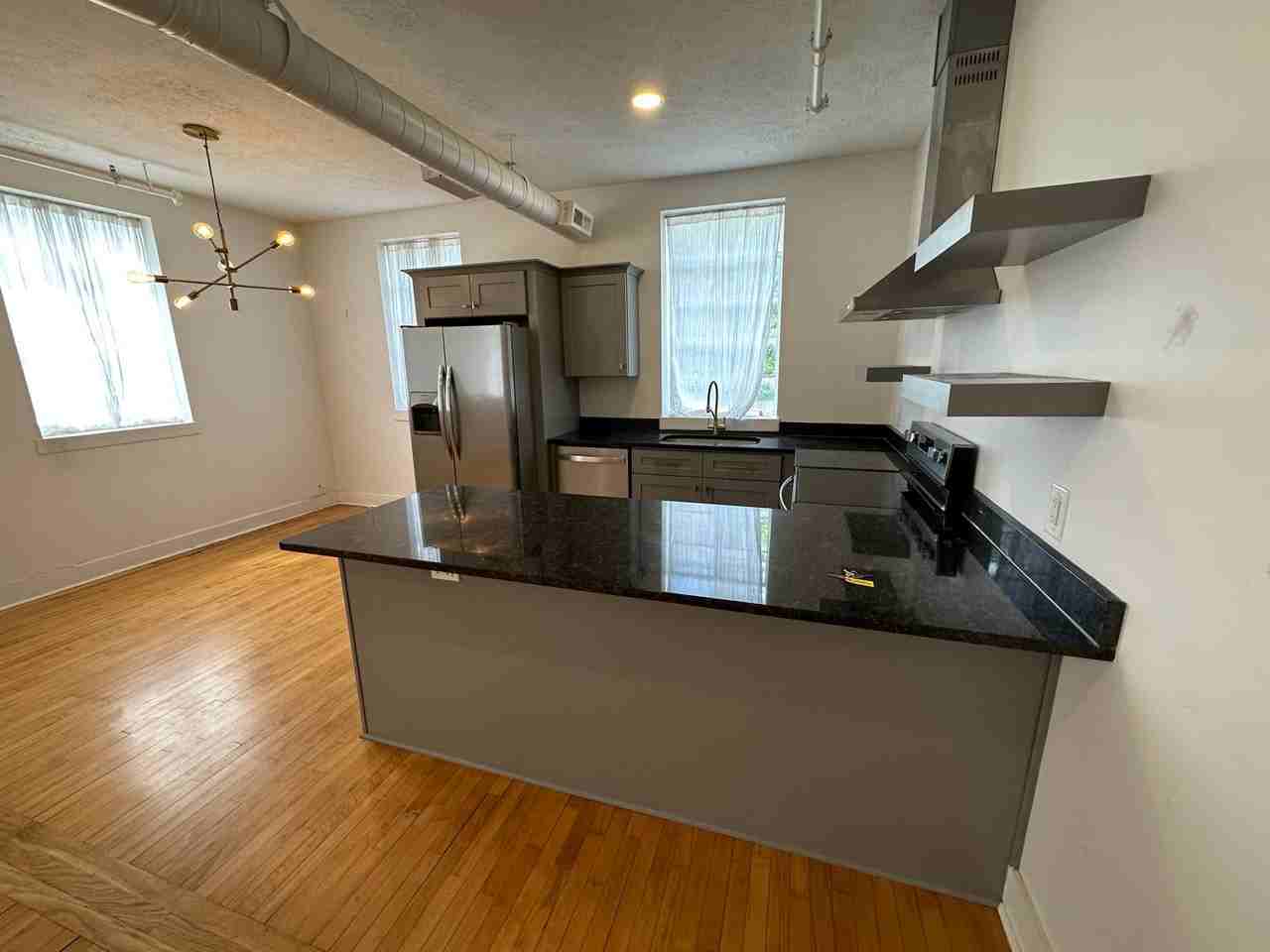 801 Church Street - Photo 2 of 22