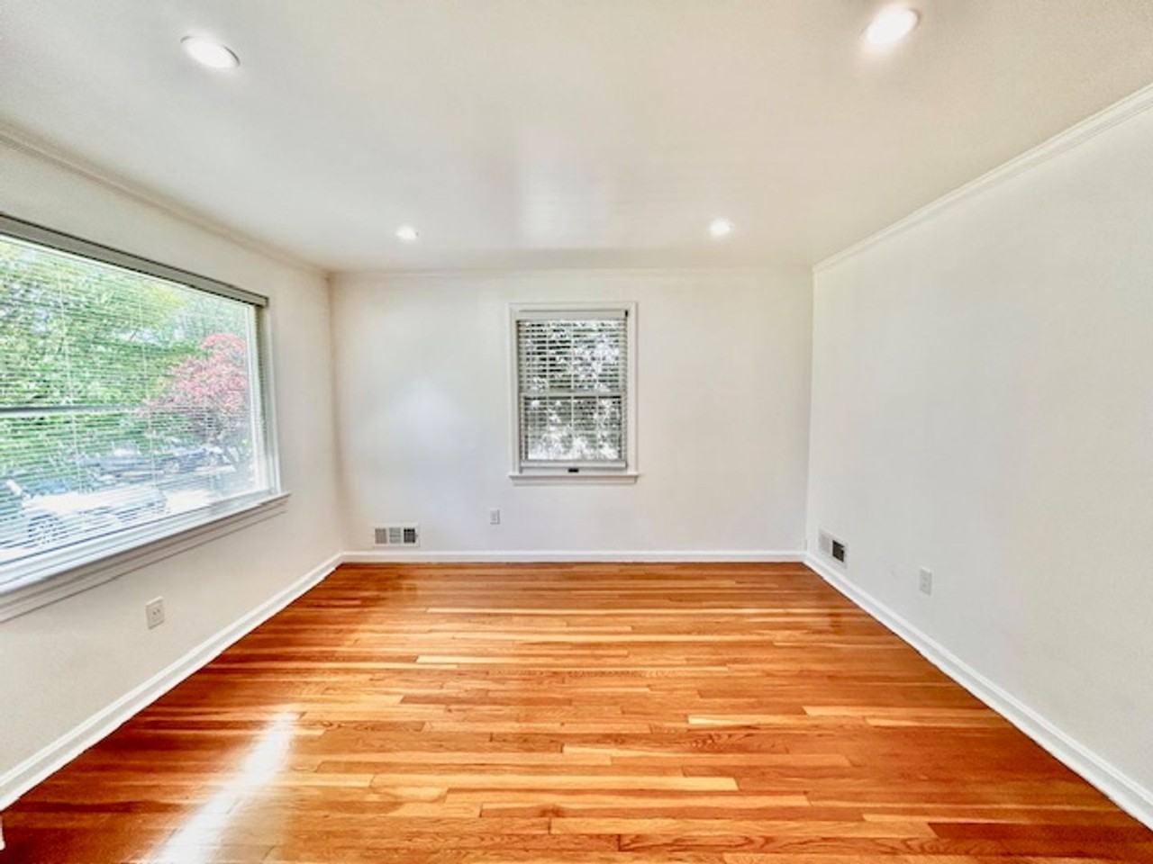 1010 Kennon Ct - Photo 5 of 40