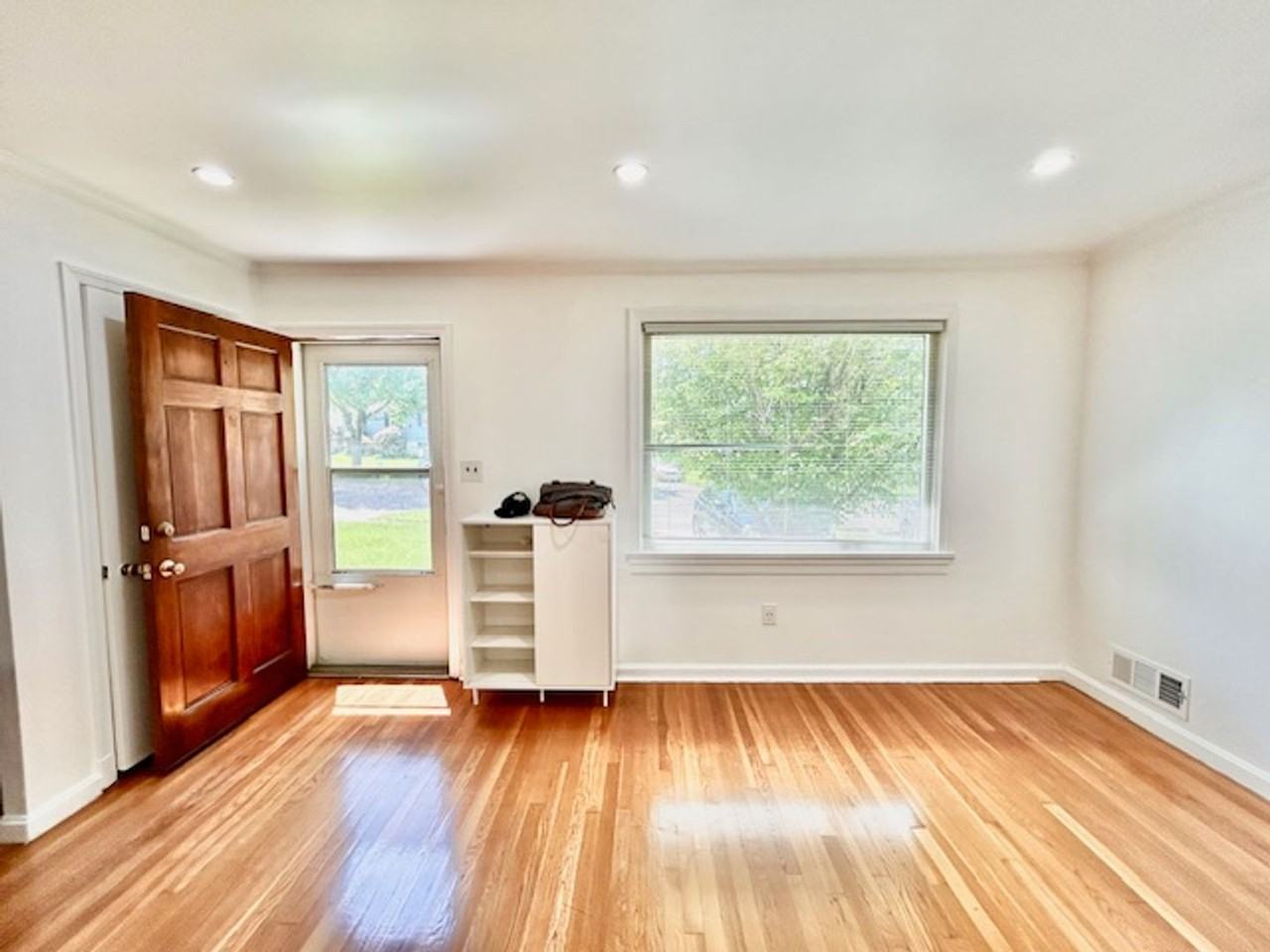 1010 Kennon Ct - Photo 6 of 40