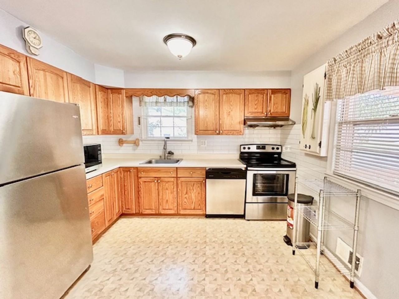 1010 Kennon Ct - Photo 7 of 40