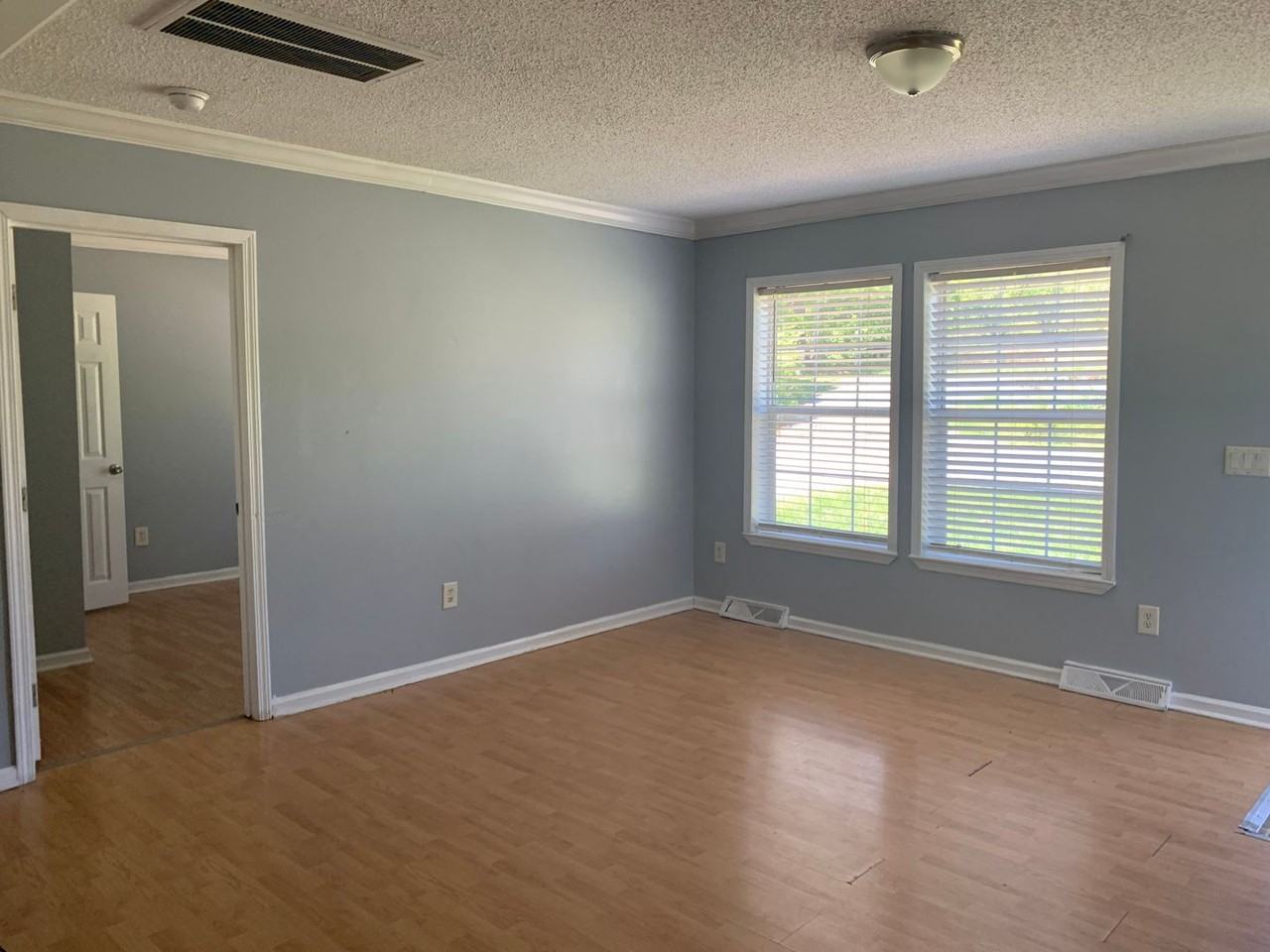 152-160 Ferguson Street - Photo 3 of 13