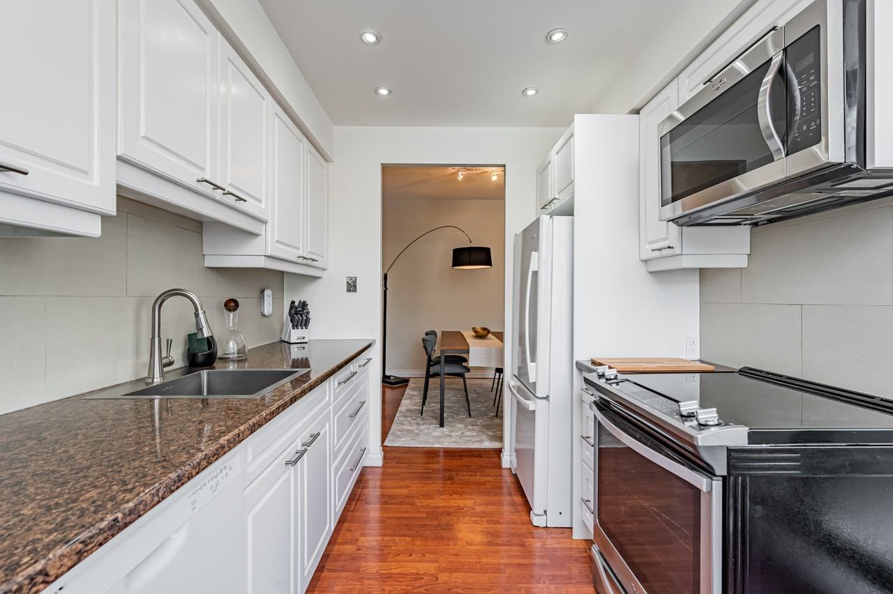 86 Gloucester Street #704 - Photo 2 of 3