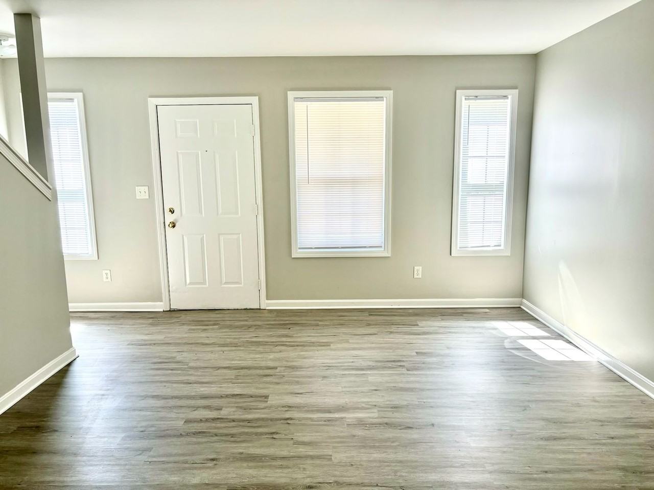 Nichols Meadows Apartments -2- - Photo 3 of 30