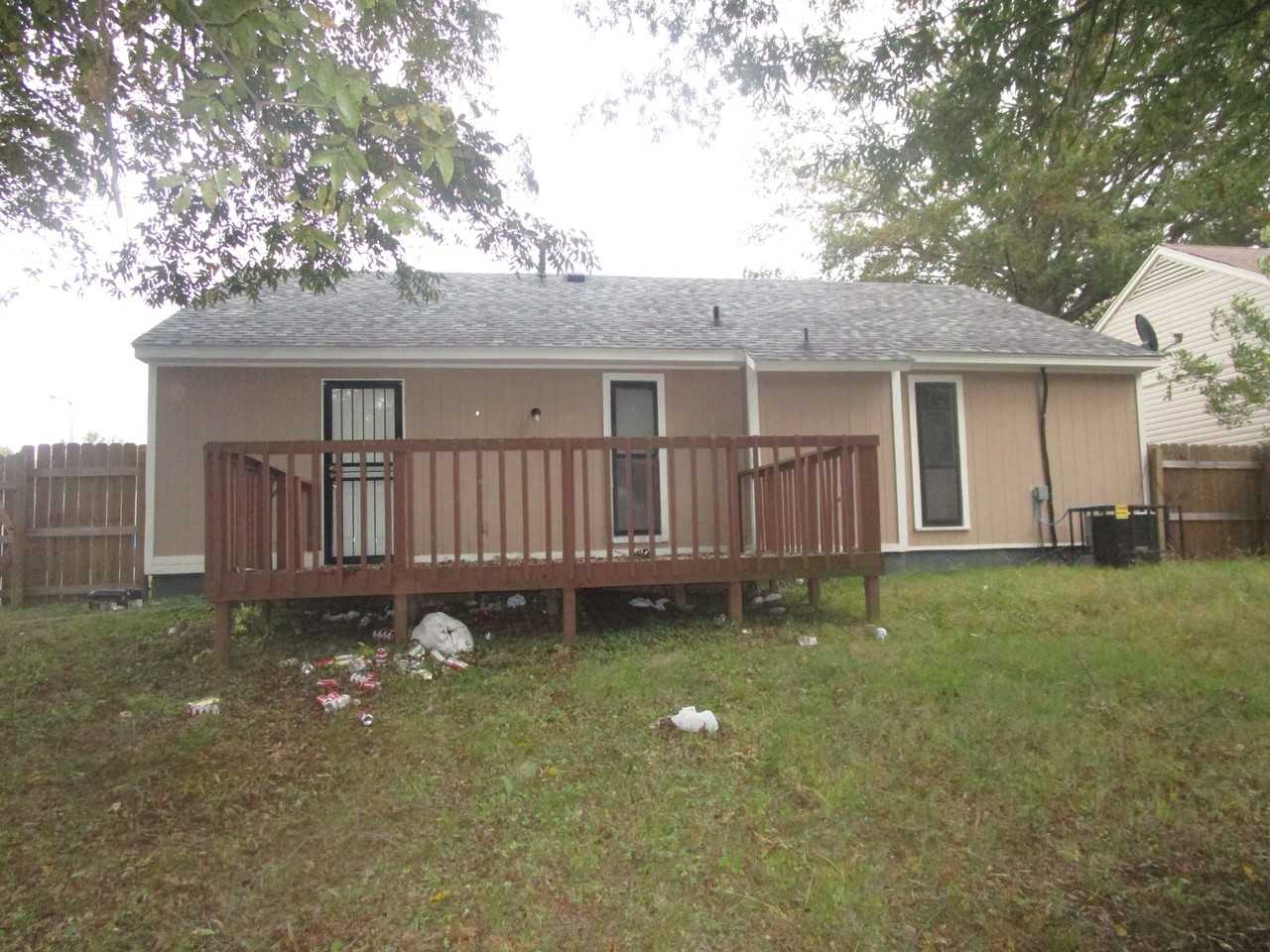 3833 Kerston Dr - Photo 2 of 3
