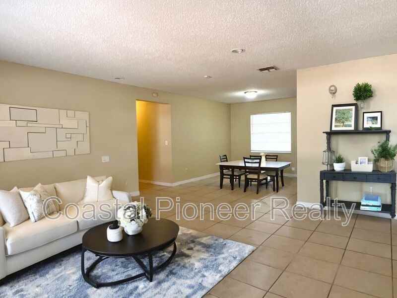 5239 Stone Harbour Rd - Photo 3 of 23