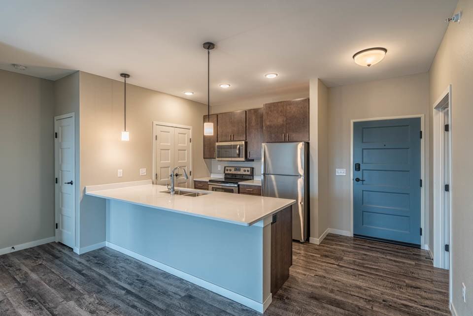 Encore - Bldg 3 - Photo 2 of 23