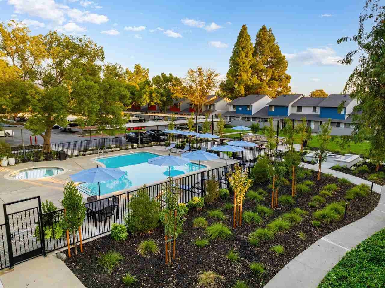 The Mews at Dixon Farm - Photo 5 of 6