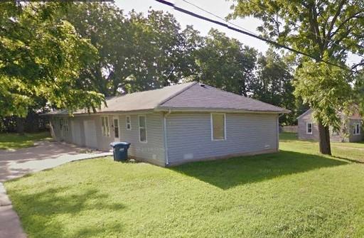 1924 N Drury Ave - Photo 2 of 11