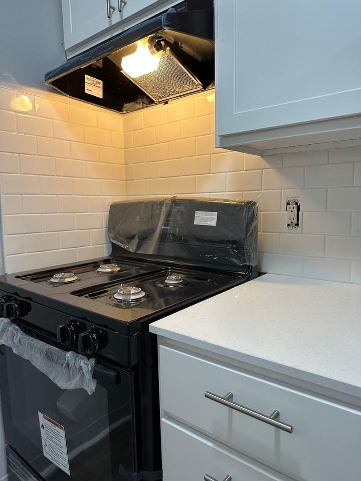 Terrace Court - Photo 6 of 50