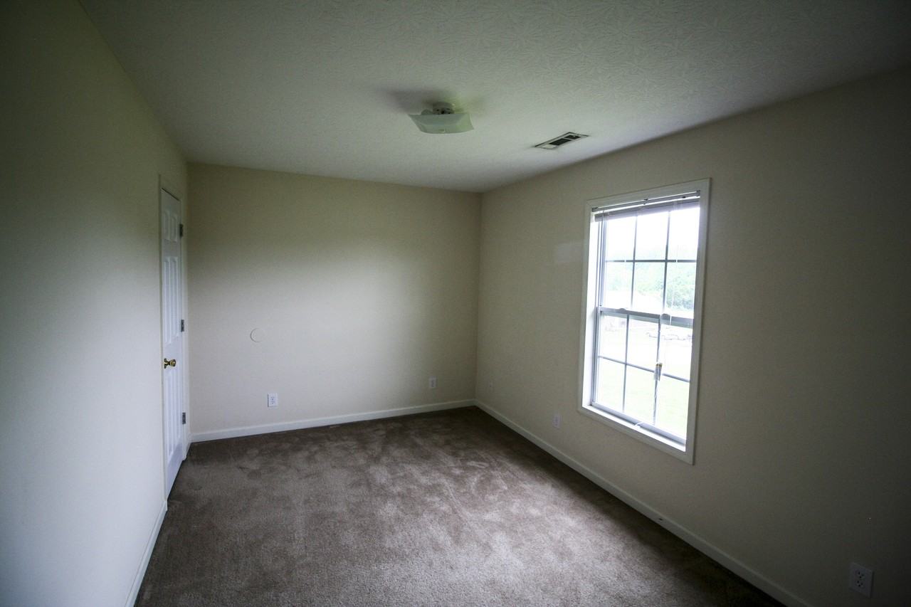 The Oaks - 825 - Photo 7 of 11