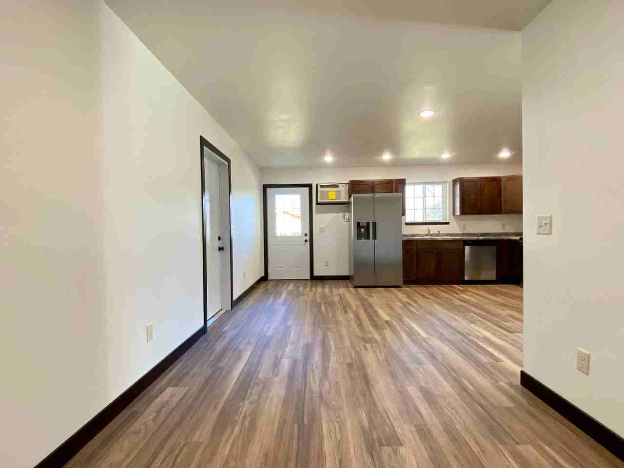 Colfax 4 Plex #2 - Photo 3 of 33