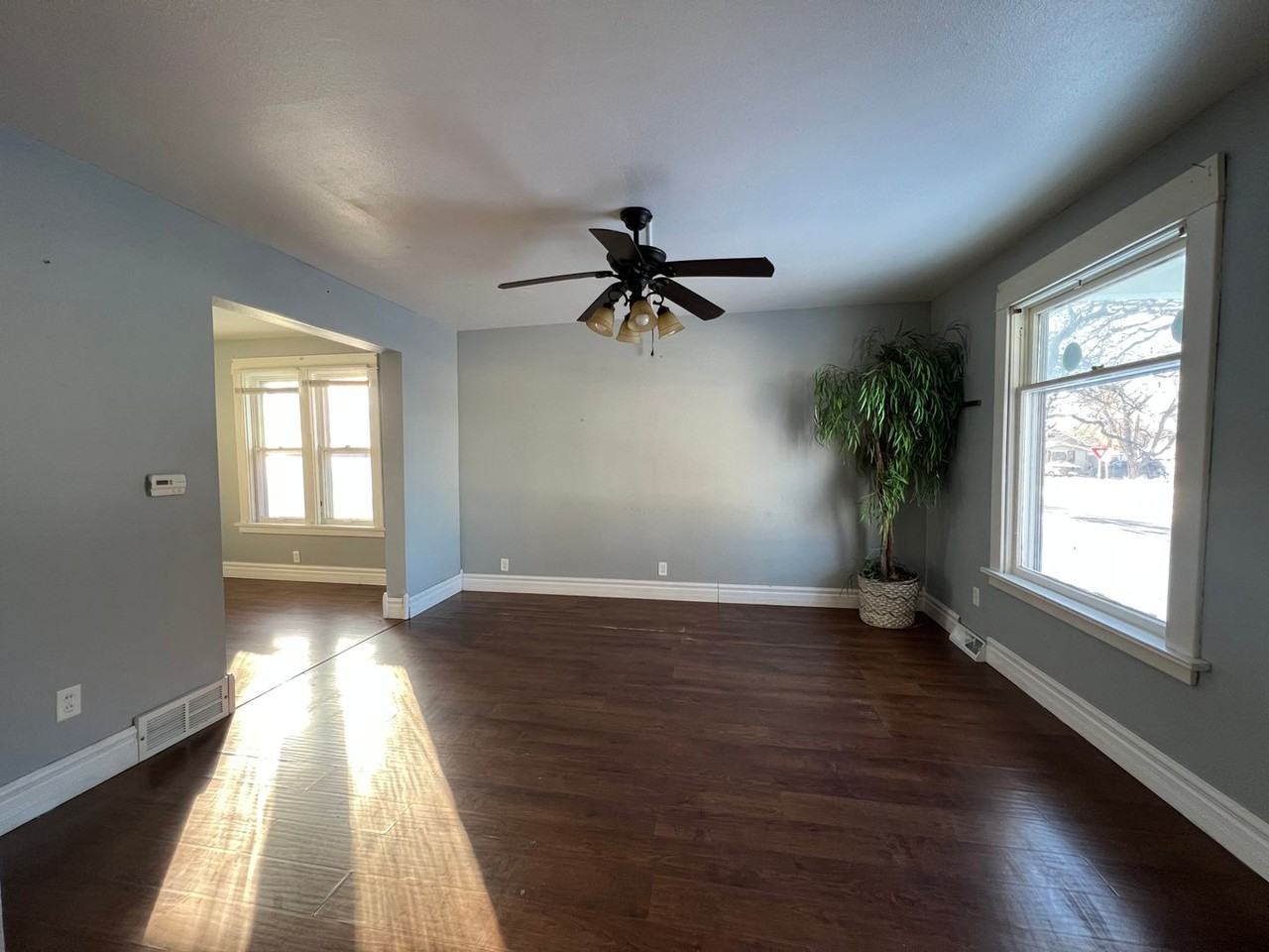 1511 9th Ave S - Photo 3 of 12