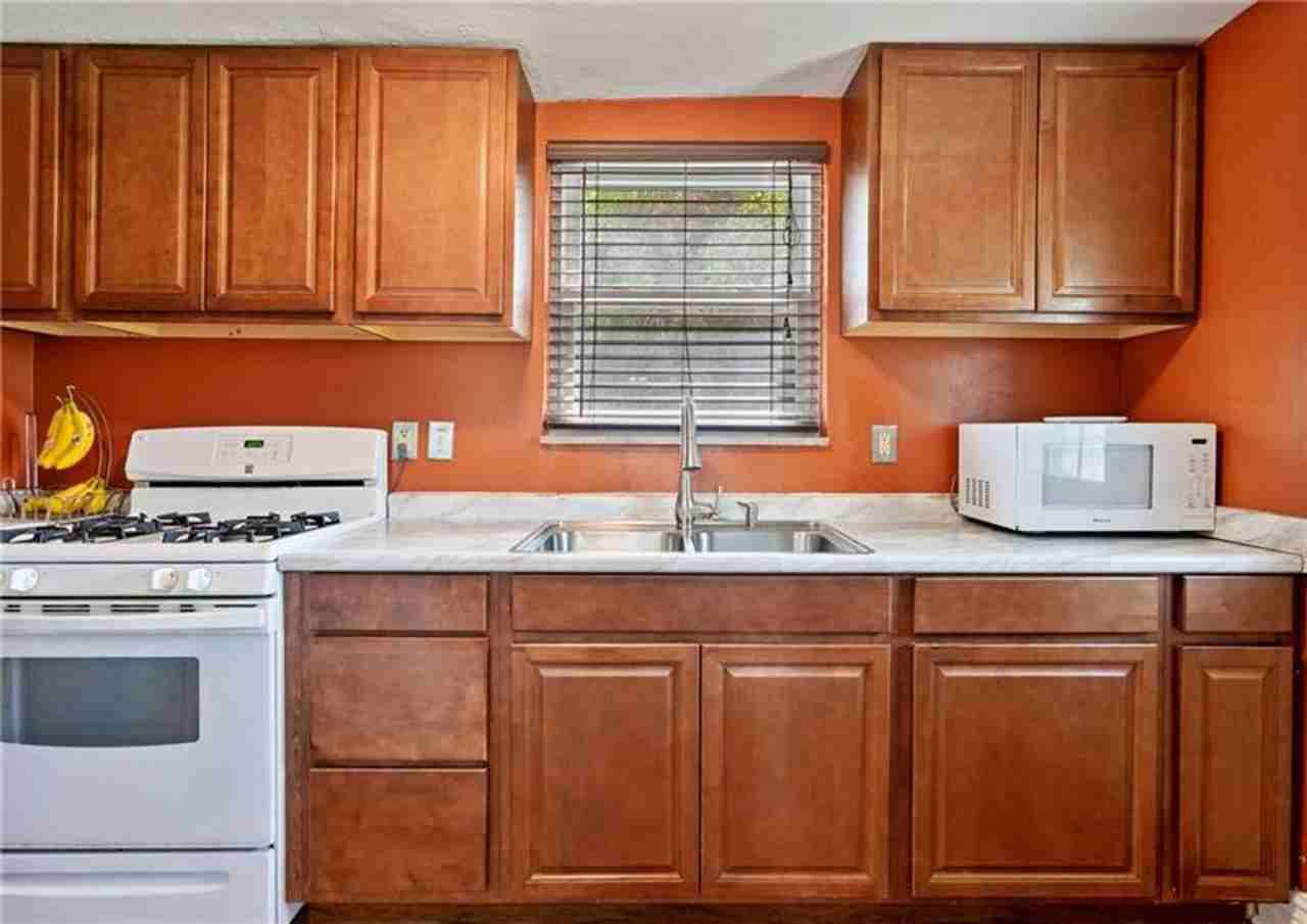 12013 Joan Dr - Photo 7 of 18