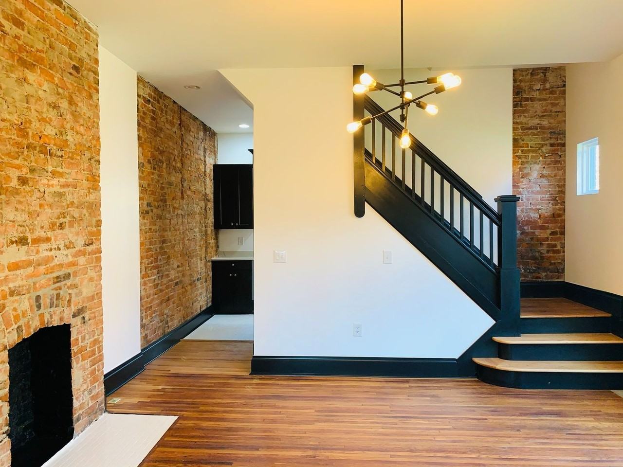 1438 Fair Ave - Photo 5 of 35