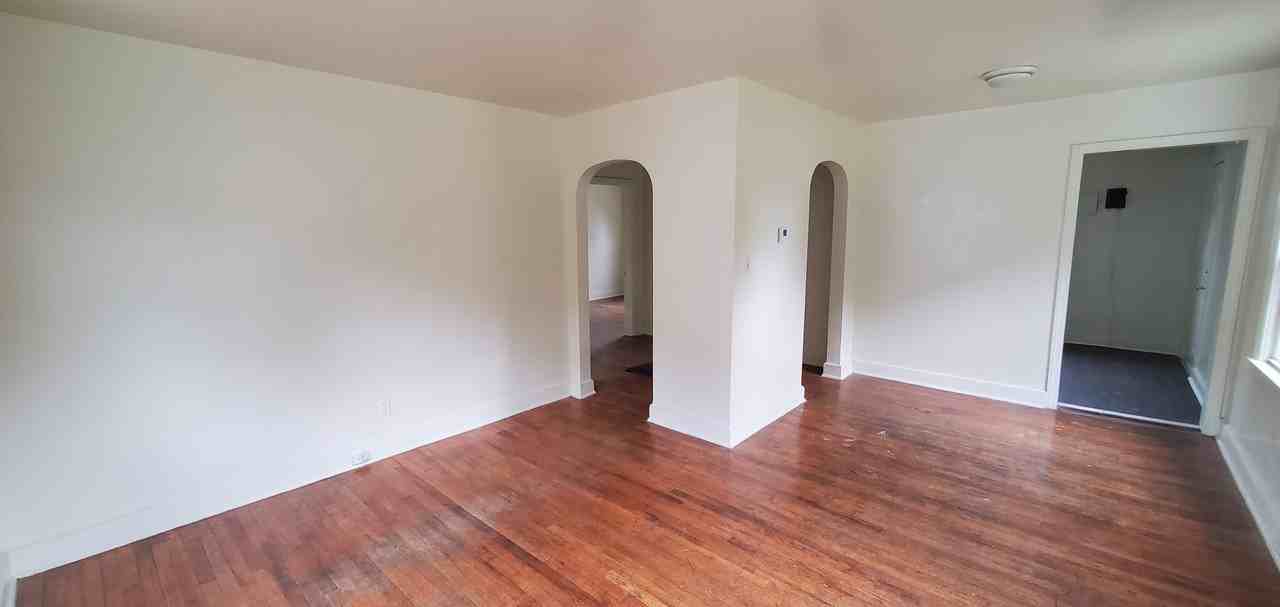 1514 Rainbow Dr - Photo 2 of 6