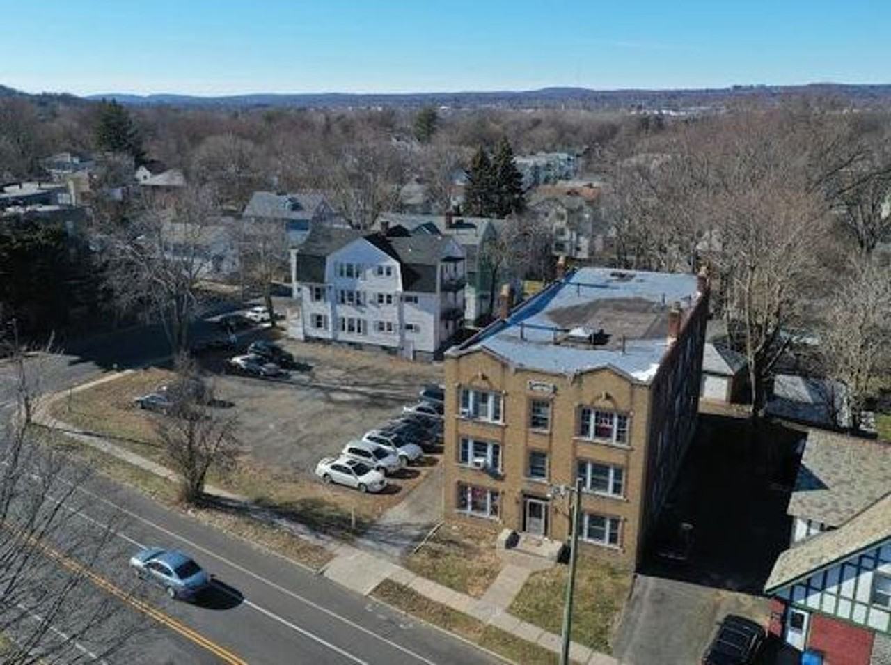 147 Zion St - Photo 3 of 3