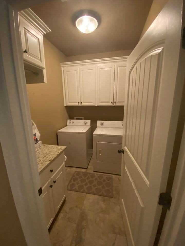 922 Antler Dr - Photo 3 of 13