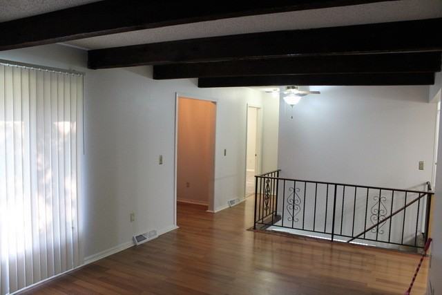 1305 Overlook Dr - Photo 3 of 38